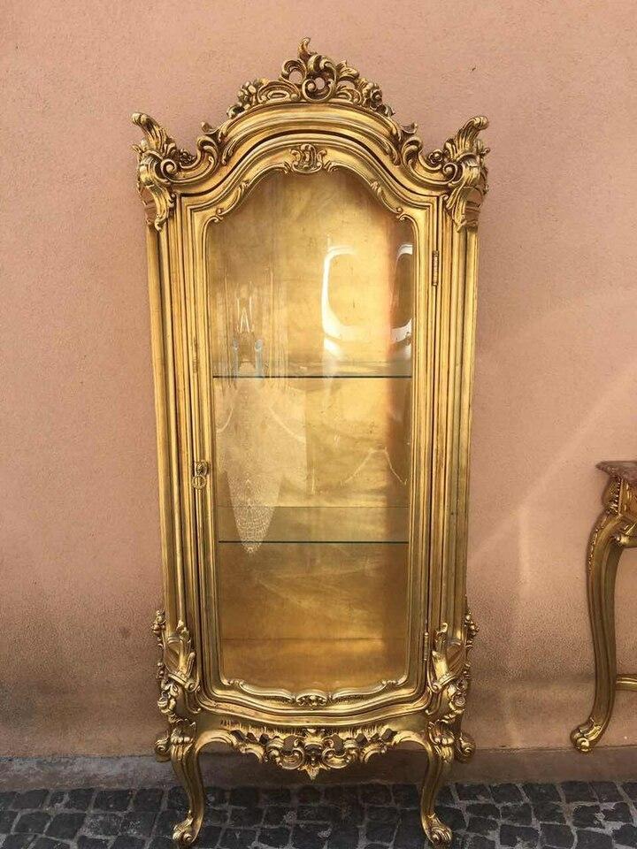 Витрина в стиле венецианского барокко