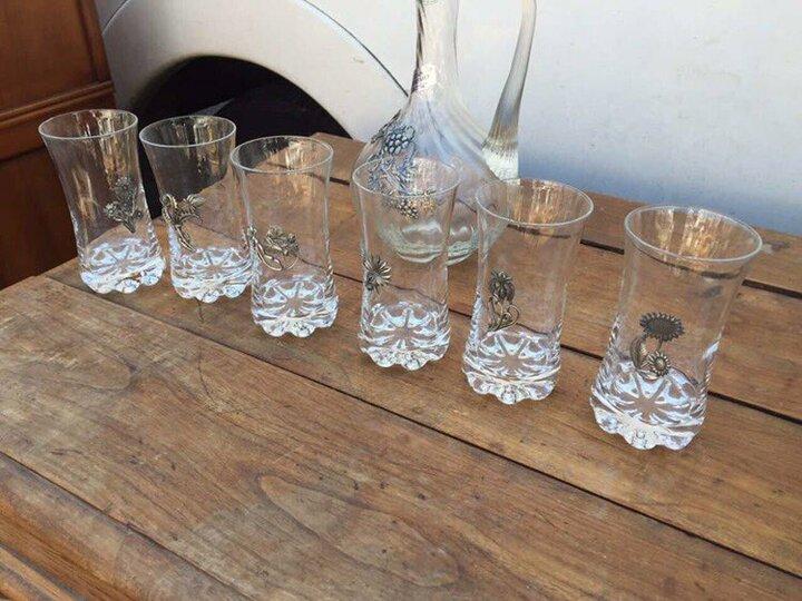 Стаканчики с латунными декорами