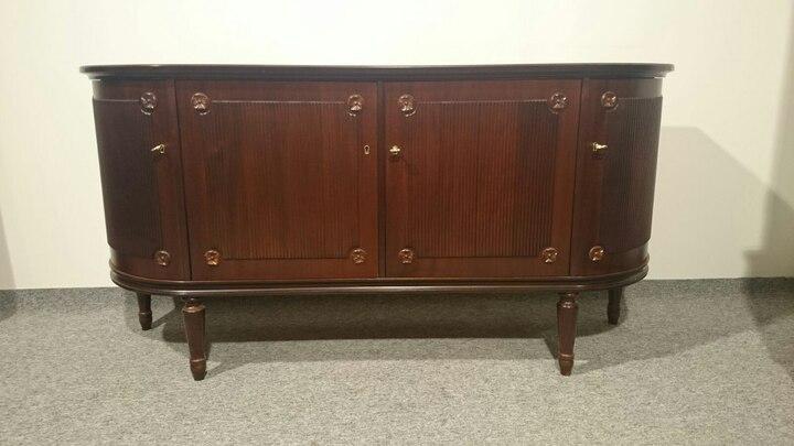 Комод в классическом стиле